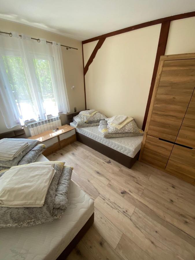 Osrodek Wypoczynkowy Wratislavia Hotell Radzyń Exteriör bild