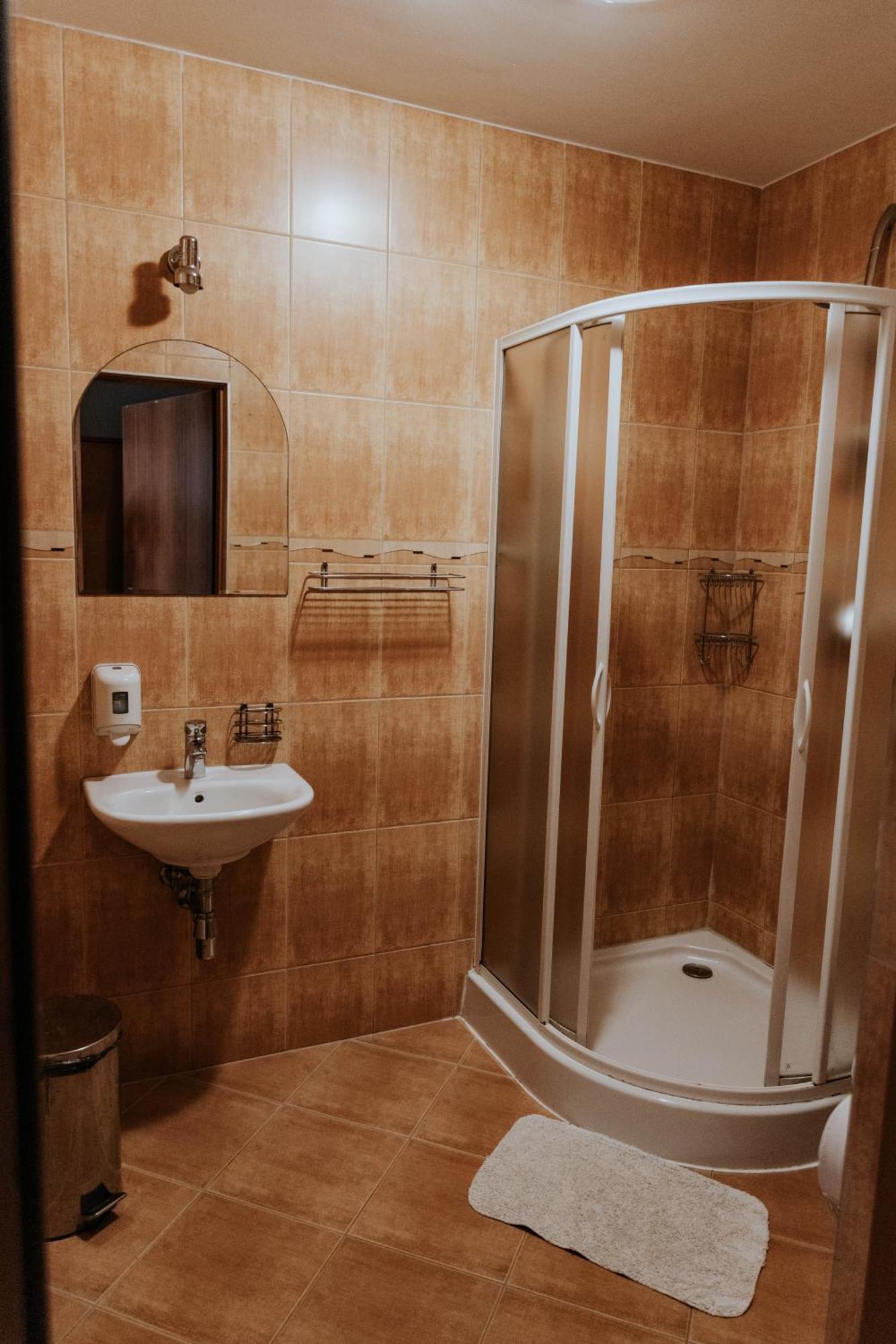 Osrodek Wypoczynkowy Wratislavia Hotell Radzyń Exteriör bild